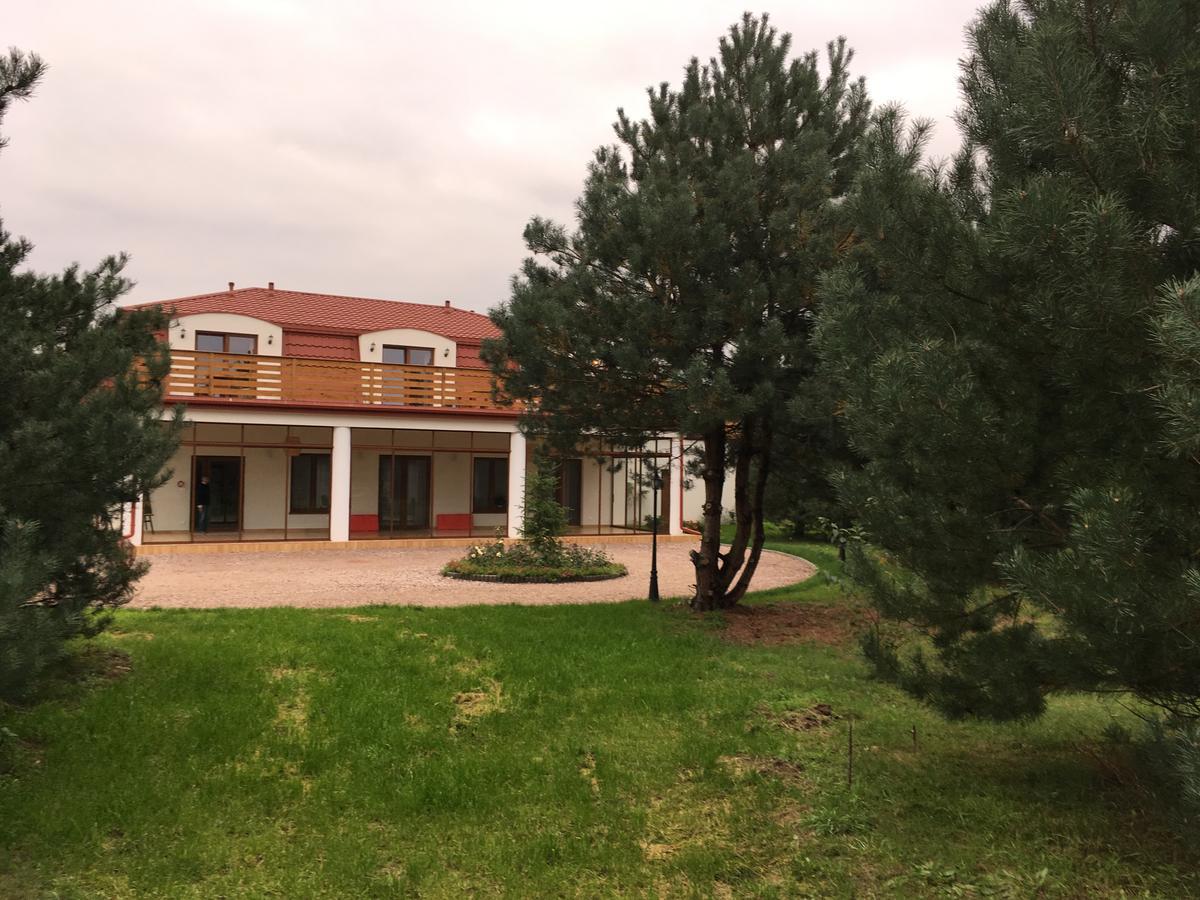 Miodowy Zakatek Caloroczne Domki I Pokoje Przy Suntago, Deepspot, Pyszne Sniadania, Grill, Ognisko Mszczonów Kültér fotó